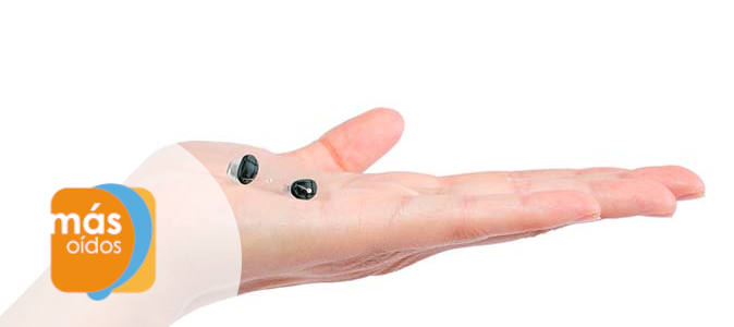 Audífonos tan discretos que pasan desapercibidos